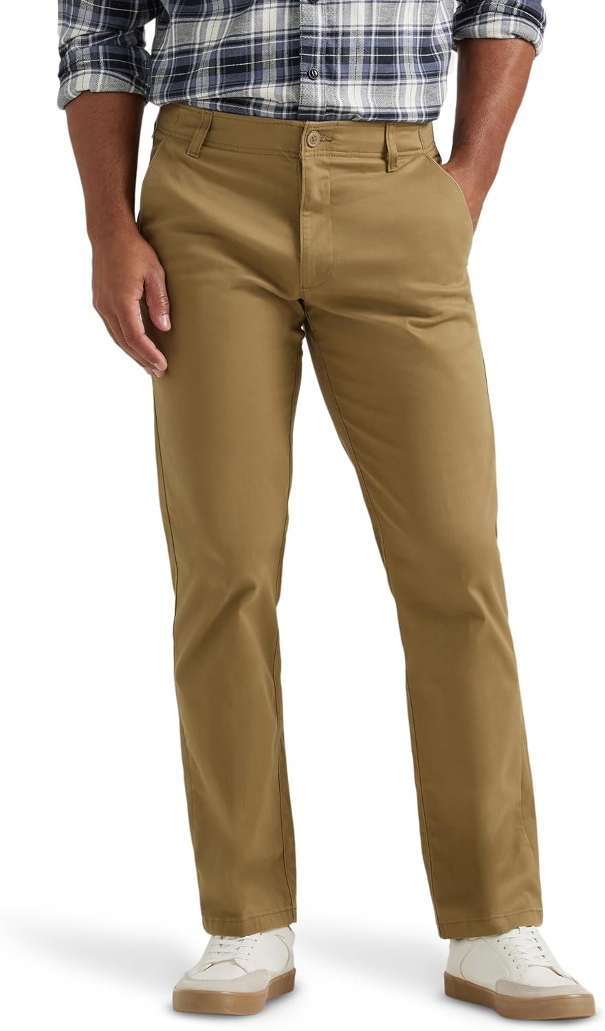 Men’s extreme motion flat front pants, regular straight.
